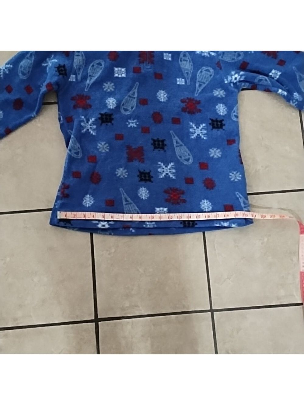 Winter sports themed Sweatshirt, size small, by Cherokee - Picture 4 of 9